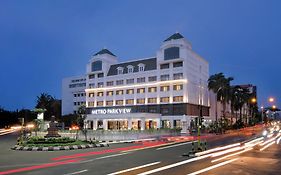 Metro Park View Hotel Kota Lama Semarang